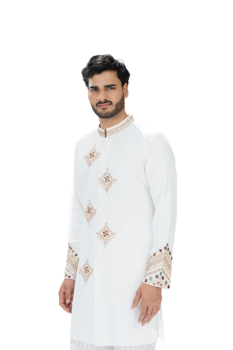 Safed Kurta Set