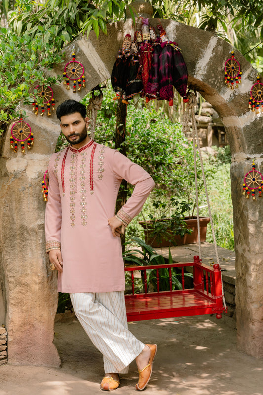 Gulabi Kurta Set