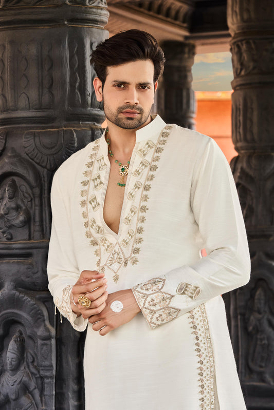 Vibhuti Kurta Set