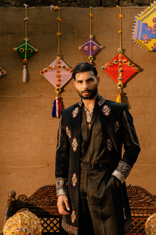 Aaghaaz Indo-Western Set